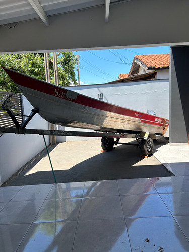 Com Carretinha E Motor Yamaha 25hp