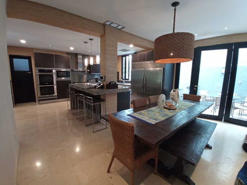 Imagen 18 de 30 de Se Vende Casa 500m2 5h/6b/4p Caurimare 2861