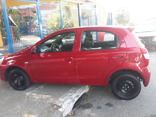 Imagem 10 de 12 de Toyota Etios 2017 1.3 16v X 5p