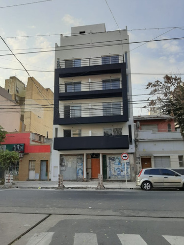 Venta Monoambiente A Estrenar Con Balcon. Liniers. 