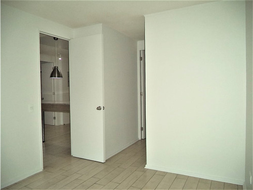 Arriendo Metro Santa Lucia / Carmen / Marin
