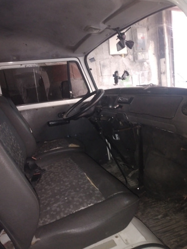 Imagem 11 de 11 de Volkswagen Kombi 2011 1.4 Standard Total Flex 3p