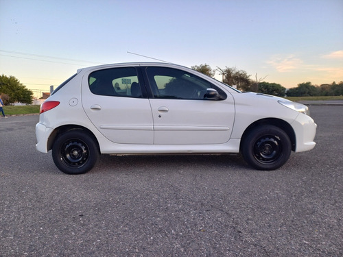 Peugeot 207 1.4 Allure 75cv
