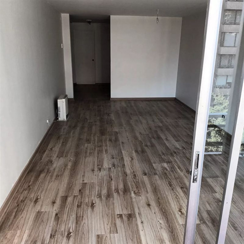 Departamento En Arriendo De 4 Dorm. En Las Condes