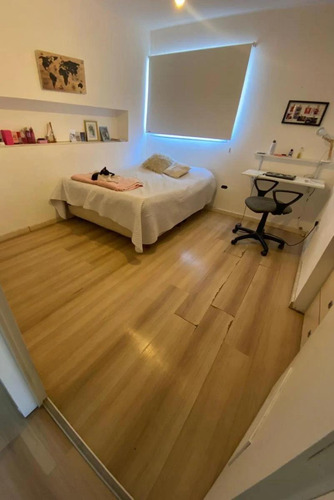 Casa En Venta - 4 Dormitorios 4 Baños - 238mts2 - Almirante Brown