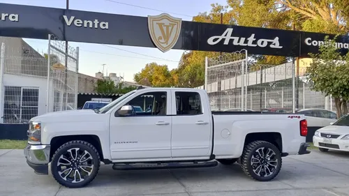 Chevrolet Silverado 5.4 2500 Cab Dob Ls On Star 4x4 At