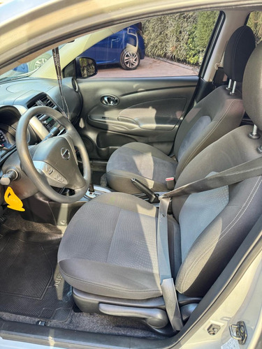 Nissan Versa 1.6 Advance At