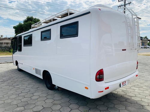Imagem 7 de 15 de Motohome
