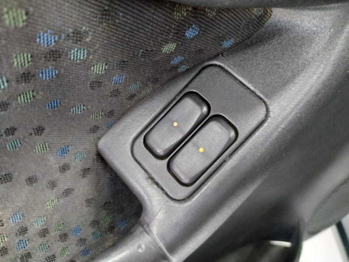 Imagem 10 de 10 de Chevrolet Montana Conquest 2008