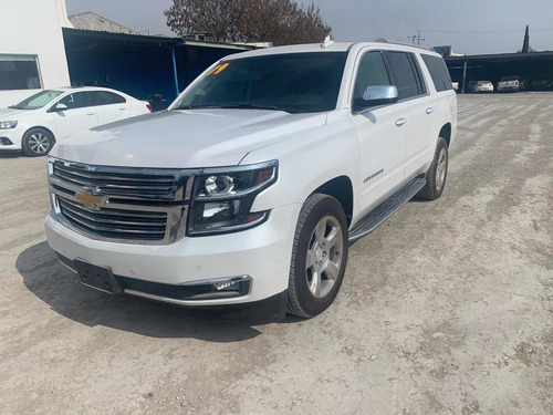 Imagen 3 de 11 de Chevrolet Suburban 2019 5.4 Hd 4x4 At