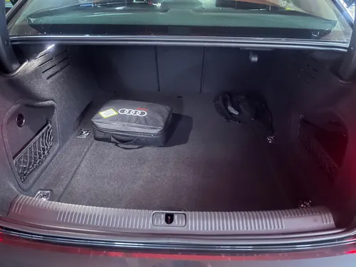 Audi A4 AUDI A4 TFSI MHEV advance TP TURBO