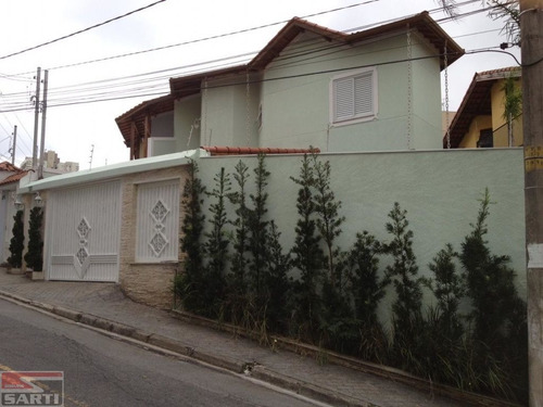 Imagem 1 de 8 de Sobrado , Com Piscina - 02 Vagas - R$ 850.000,00 - St17023