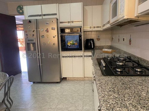 Imagen 9 de 27 de Espectacular Casa En Venta En Colinas De Bello Monte #22-10895