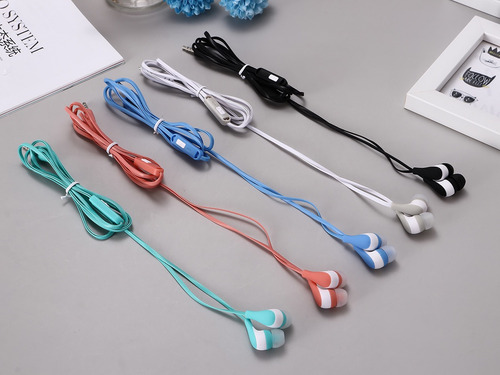 Auriculares Intrauditivos Con Cable De Dibujos Animados C