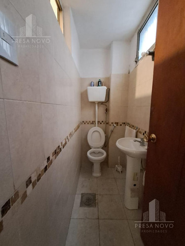 Apartamento En Venta En El Centro Con Patio Exclusivo