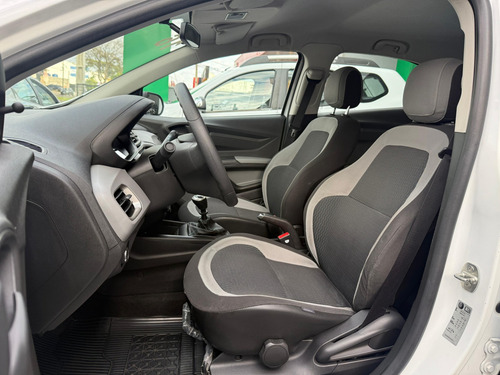 Chevrolet Onix 1.0 MPFI LT 8V FLEX 4P MANUAL