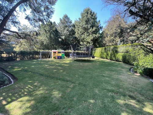 Imagen 5 de 21 de Casa En Venta En Club De Golf Los Encinos En Esquina Sobre Fairway