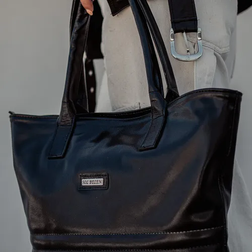 Carteras de cuero vacuno de fábrica sale