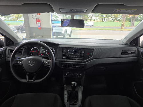 Volkswagen Polo 1.0 MPI TRACK MANUAL