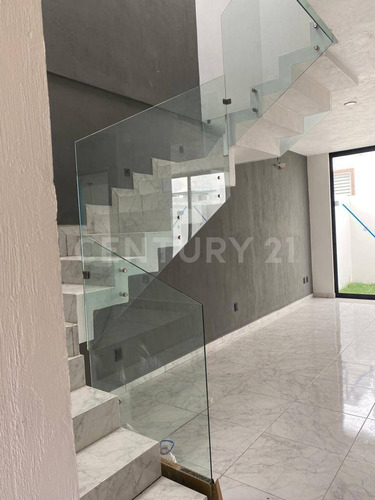 Imagen 3 de 8 de Se Vende Casa En Coto Dentro De Valle Imperial