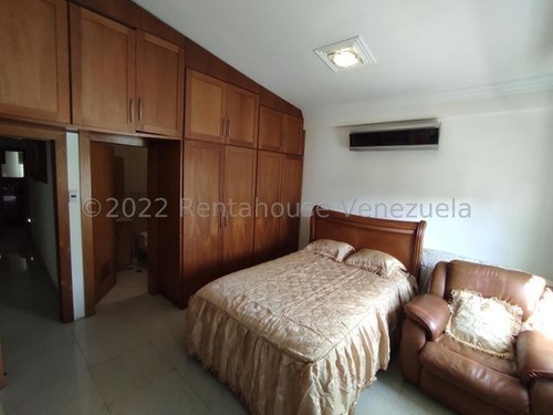 Imagen 11 de 28 de Lujosa Casa Quinta Totalmente Amoblada Urb. Guaracarima La Victoria 23-17246 Ejc 04243439046