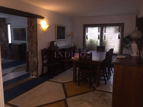 Casa En Venta La Barra, 4 Dormitorios , Muy Cerca De La Posta Del Cangrejo.- Ref: 180