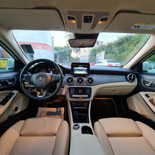 Imagen 7 de 15 de Mercedes Benz Gla 250 2019 Carfax Recien Importada