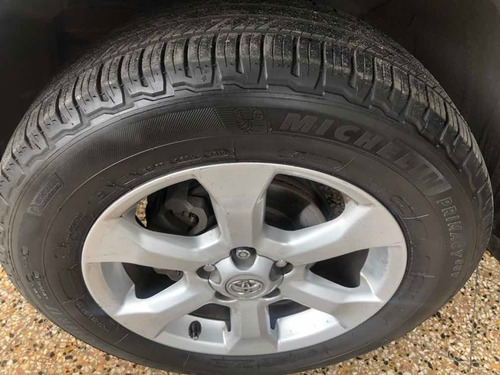 Toyota Rav4 2.4 4x2 At 2010