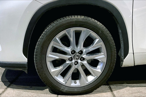Toyota Highlander 2020