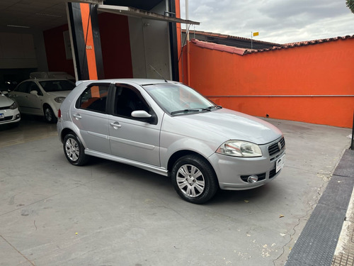 Fiat Palio 1.4 MPI ELX 8V FLEX 4P MANUAL