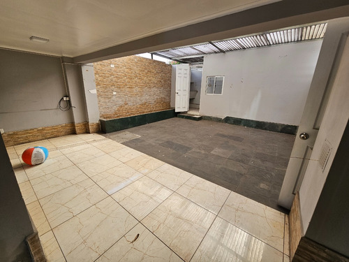 Hostal En Arriendo - Sector Sur De Iquique