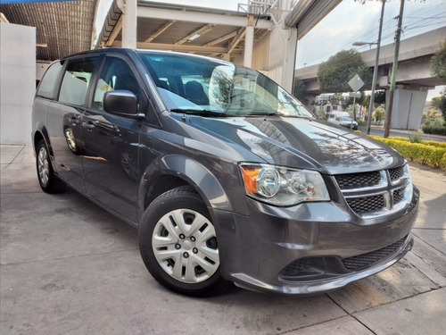 Imagen 3 de 15 de Dodge Grand Caravan 2018 3.7 Se At