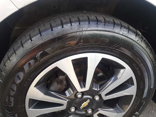 Chevrolet Onix 2014 1.4 Ltz 5p