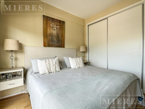 Amplio Y Luminoso Departamento Tipo Ph, 4 Ambientes En Venta, En Beccar.