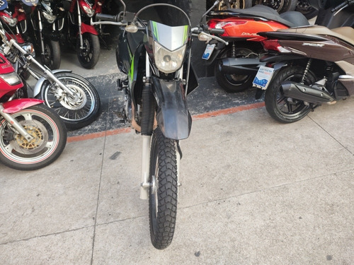 Imagem 4 de 15 de Yamaha Lander 250