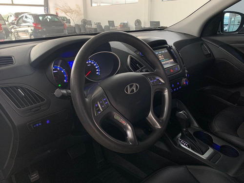 Imagem 9 de 15 de Hyundai Ix35 Gl 2.0 16v 2wd Flex Aut.