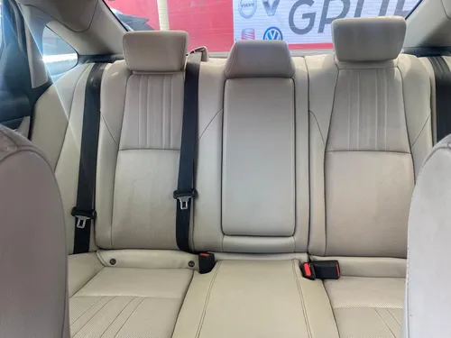 Honda Accord 2.0 L4 Touring Piel Cvt