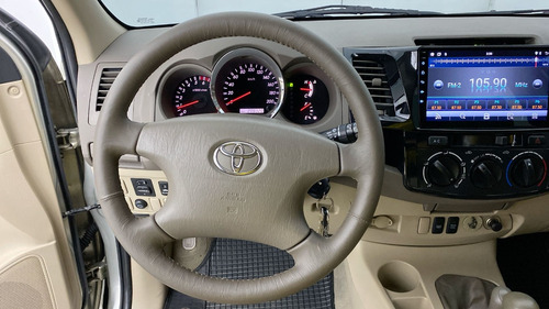 Toyota Fortuner 4.0 Sr5