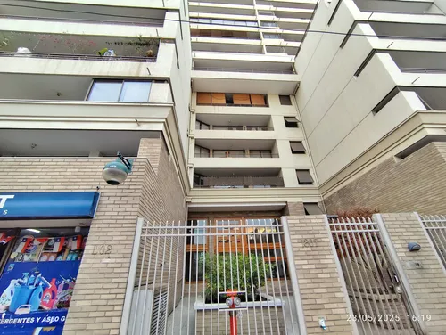 Edificio Condell (1 Est.) Vista Surponiente Piso 5
