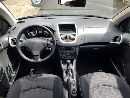 Peugeot 207 1.4 Xr Passion 8v Flex 4p Manual
