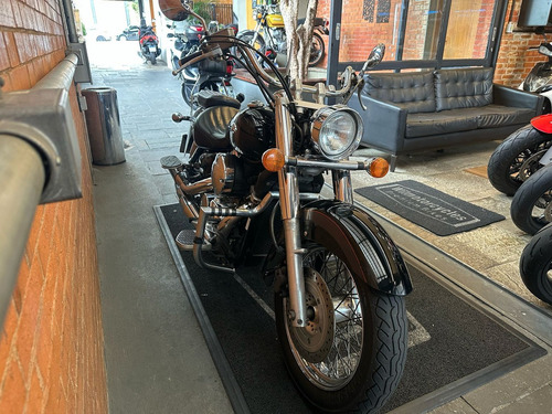 Honda Shadow 750