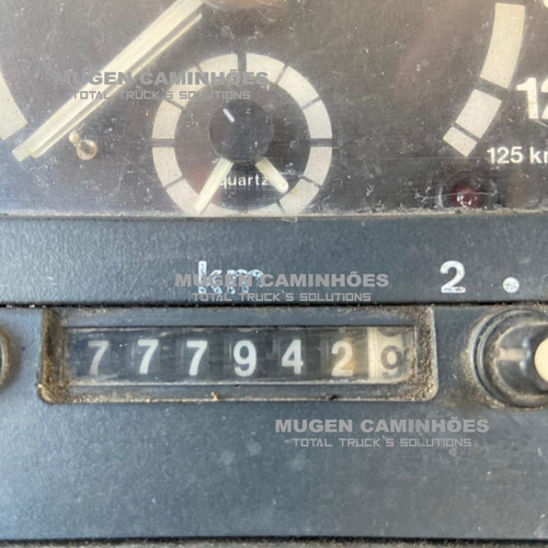 Imagem 6 de 10 de Scania R 124 360 - 1999 - Mugen Caminhões