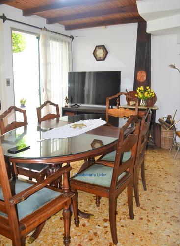 Casa De 4 Dormitorios En Prado