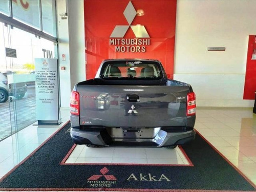 Mitsubishi L200 Triton Outdoor Gls 2.4, Mit0010