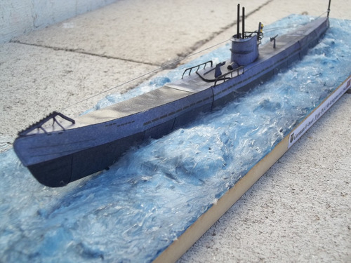 Submarino U-boot Type Ix C/40 1/200 Armado En Papel (Usado)