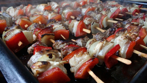 Mini Brochette 3 Carnes Y Vegetales 