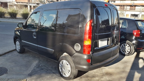 Imagen 8 de 12 de Kangoo Comfort Ph3 1pl Con Gnc 2 Tubo Y 5 Asientos 2016