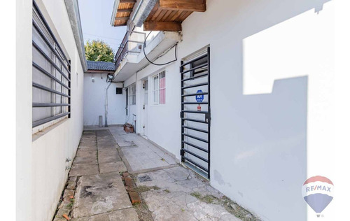 Casa En Venta 3 Dormitorios +quincho +consultorio