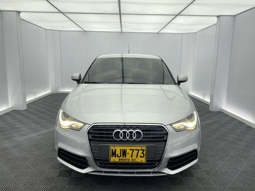 Audi A1 1.4 T TFS ATTRACTION