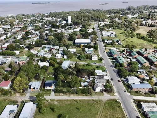 Terreno En Alquiler De 696 M2 En Muy Buena Zona